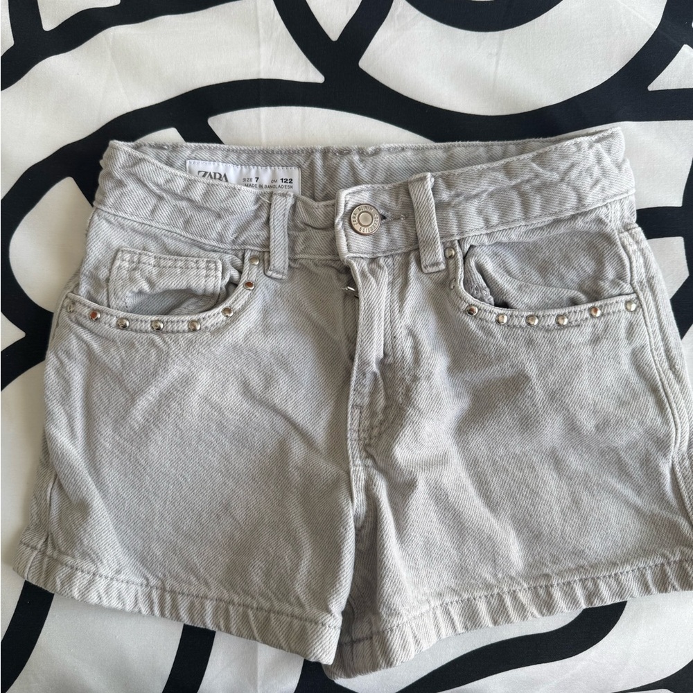 Zara Light Gray Jean Shorts with Studded Pockets for girls